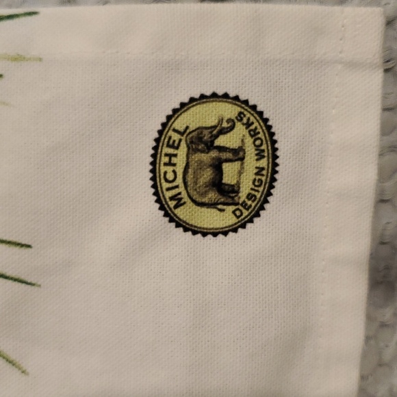 Michel Design Works Apron "Pinecones" (#20) - Picture 2 of 5